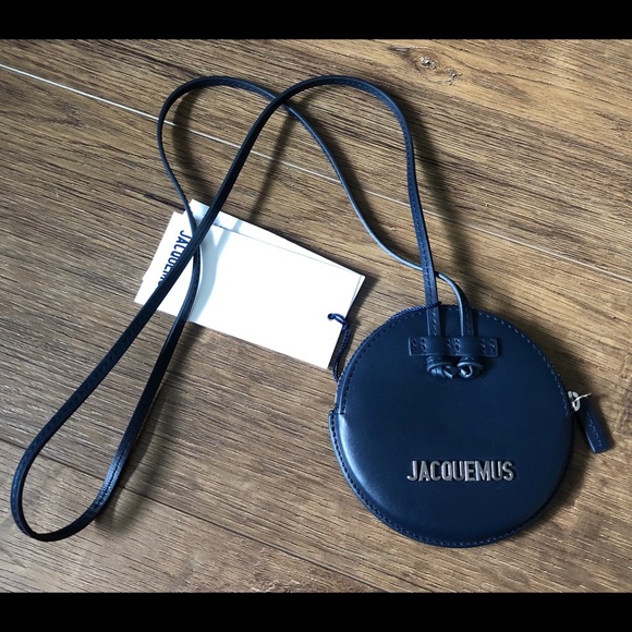 JACQUEMUS-AUTHENTIC NWT Le Pitchou Coin Wallet - Picture 9 of 16